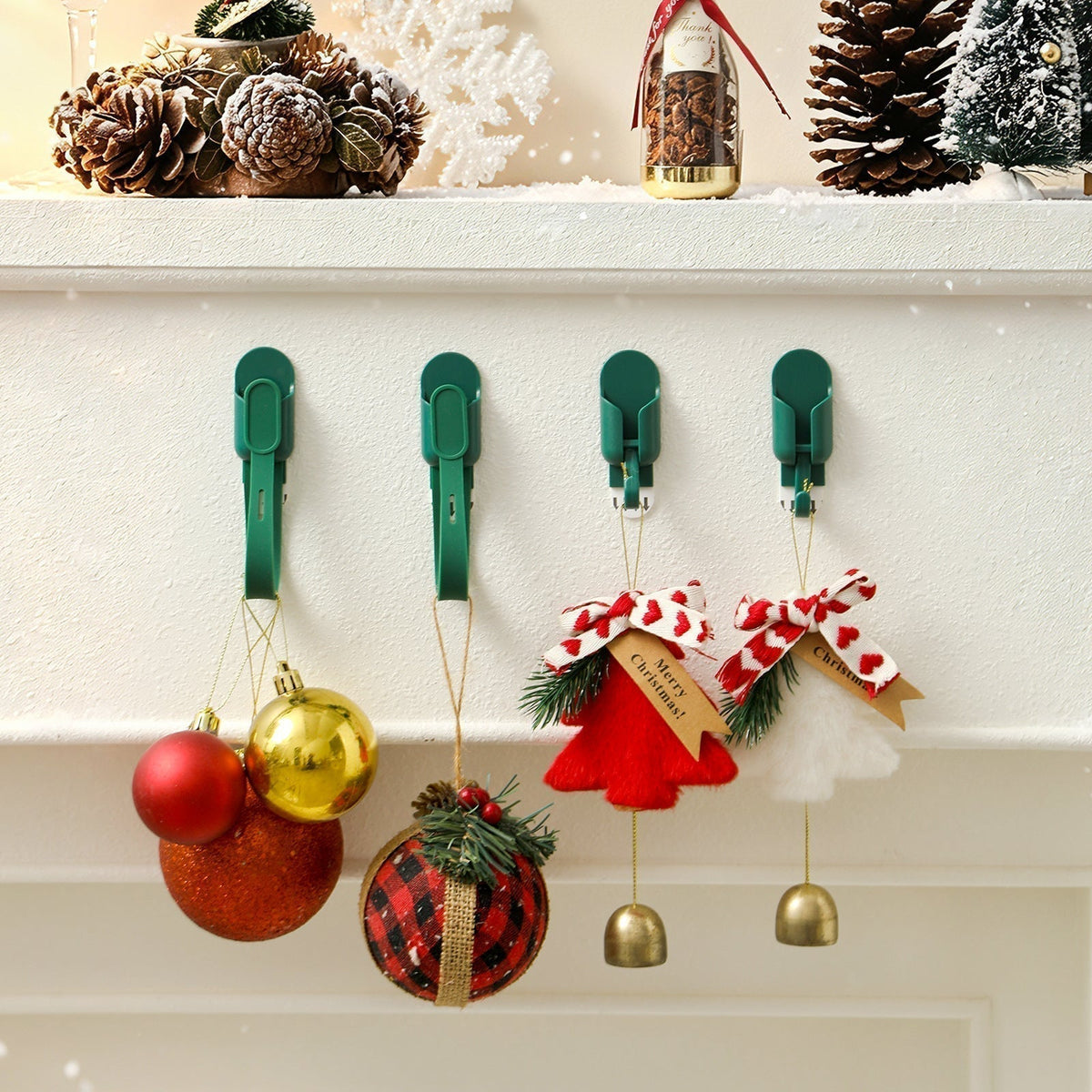 📢📢50% OFF !! ⏰ Silicone Christmas Wreath Ties & Hooks (5 Pcs) – Secure Your Wreaths & Garlands with Ease🎅